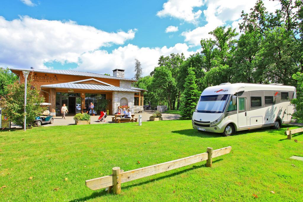 Albirondack Camping Lodge & Spa Buitenkant foto