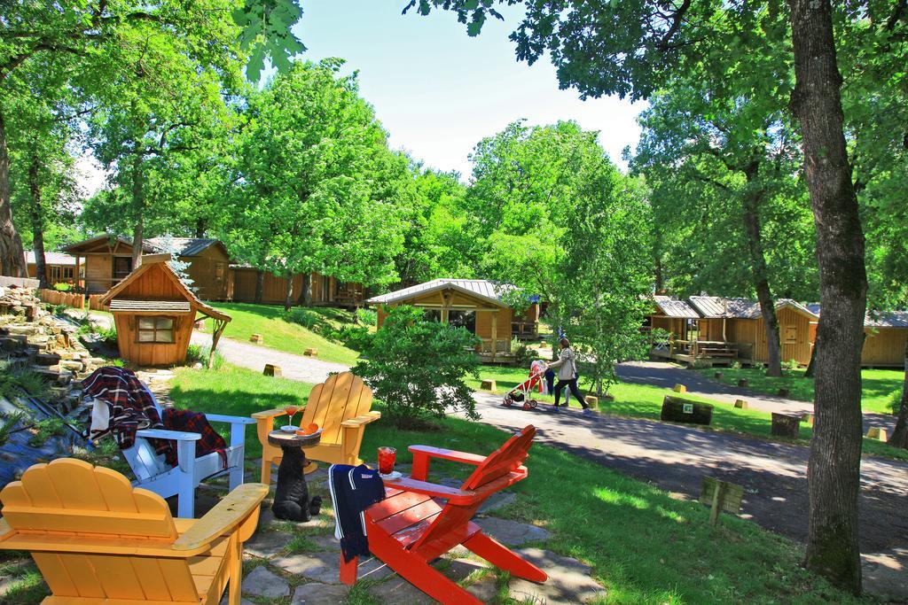 Albirondack Camping Lodge & Spa Buitenkant foto